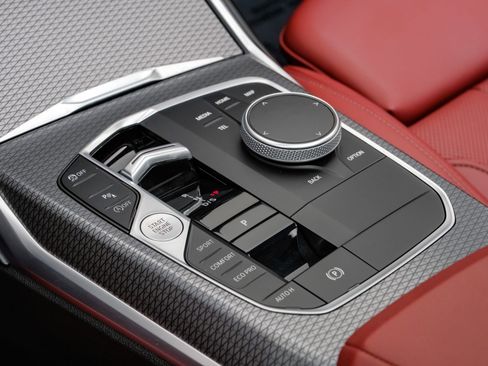 Used 2025 BMW 330i xDrive Sedan AWD/4WD image 28