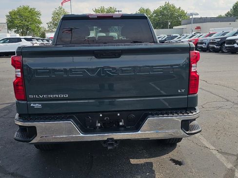 Used 2025 Chevrolet Silverado 1500 LT AWD/4WD image 7