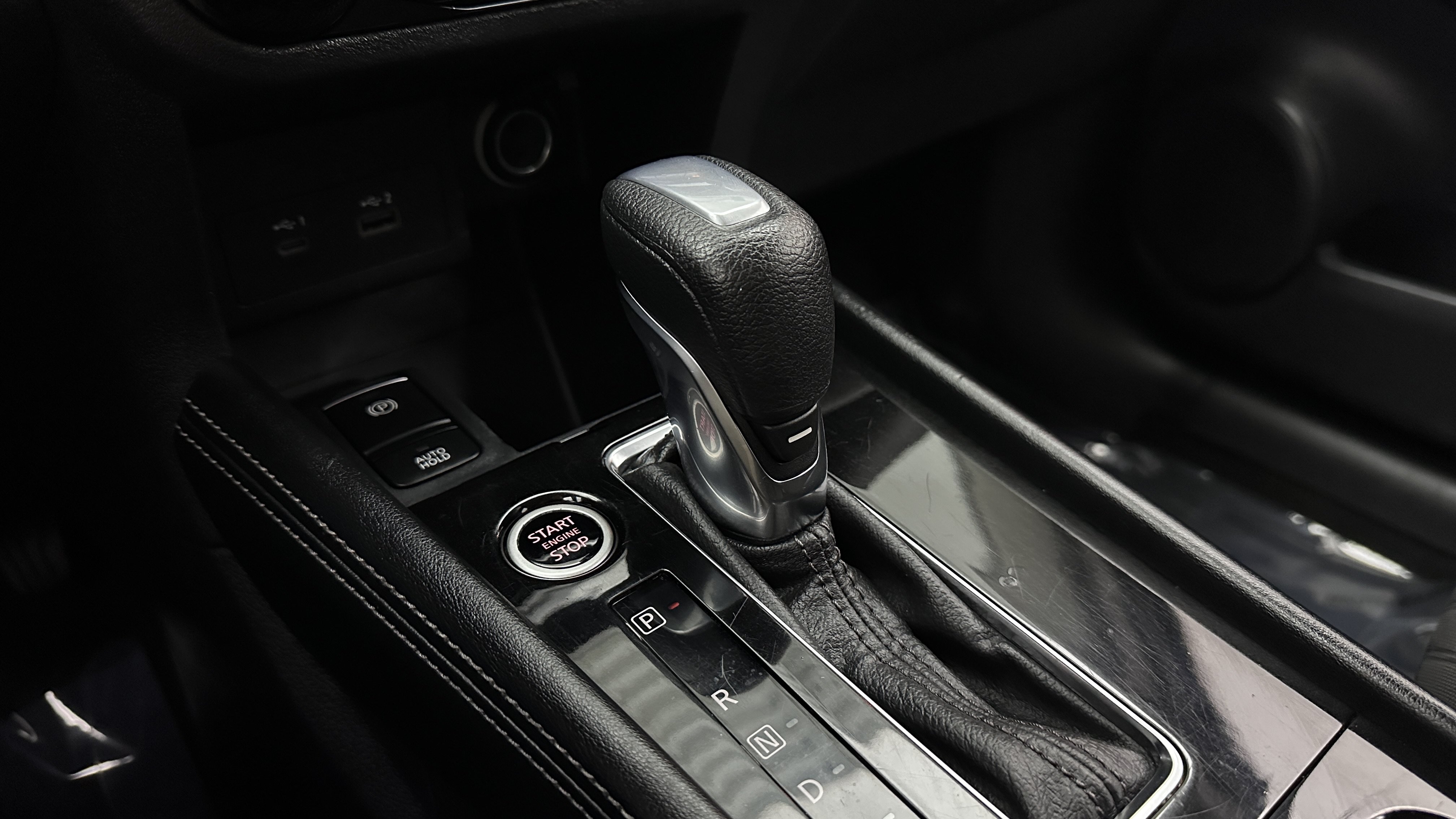 Used 2021 Nissan Kicks SV FWD image 14
