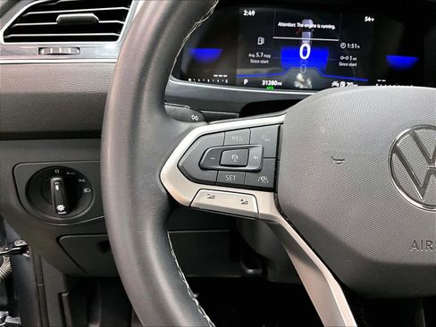 Used 2024 Volkswagen Tiguan S image 20