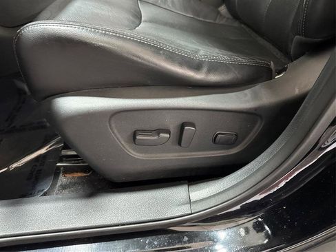 Used 2015 Nissan Rogue SL w/ SL Premium Package image 19