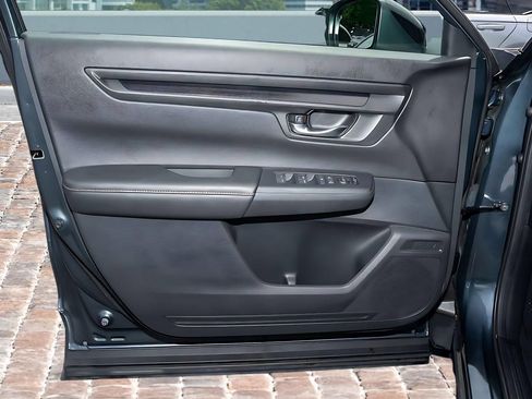 Used 2024 Honda CR-V Sport image 10