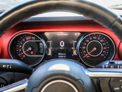 Used 2019 Jeep Wrangler Rubicon AWD/4WD image 35
