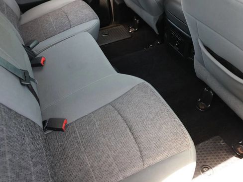 Used 2015 RAM 1500 Big Horn AWD/4WD image 32