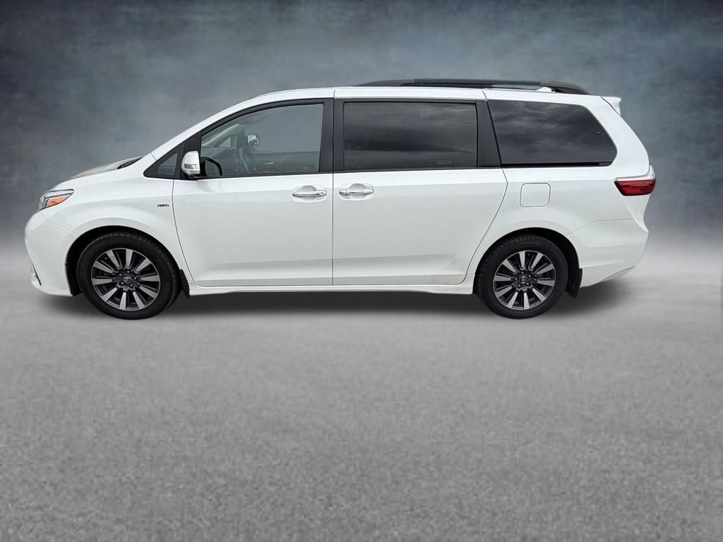 Used 2019 Toyota Sienna Limited Premium AWD/4WD image 2