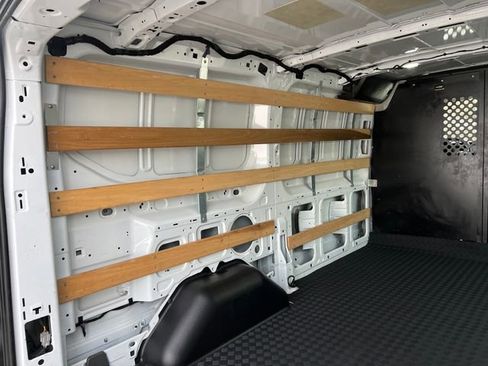 Used 2024 Ford Transit 250 Low Roof w/ Exterior Upgrade Package image 27