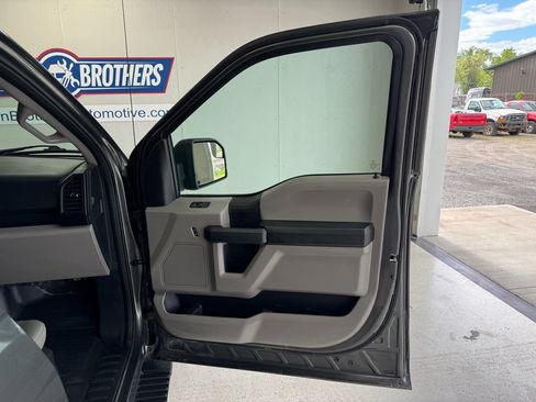 Used 2018 Ford F150 XL w/ Equipment Group 101A Mid AWD/4WD image 27
