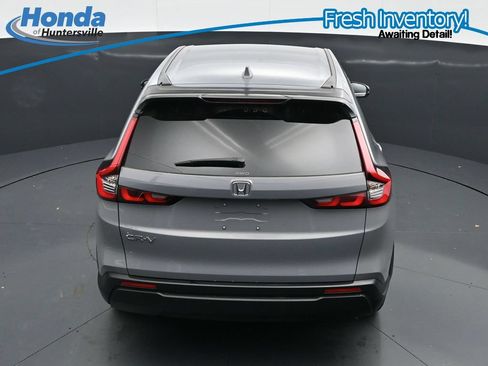 Used 2025 Honda CR-V LX image 28