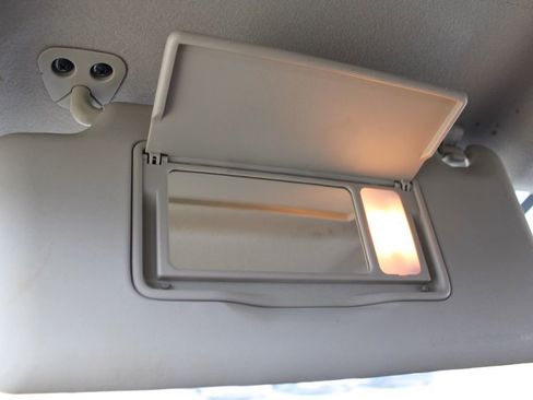 Used 2011 Nissan Rogue SV image 42