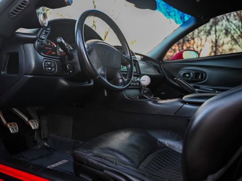 Used 2002 Chevrolet Corvette Z06 w/ Memory Pkg image 84