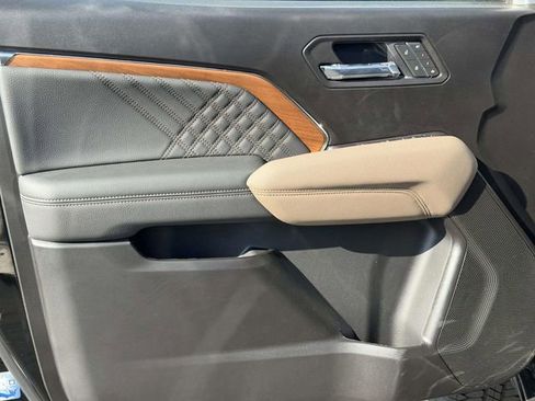 New 2026 GMC Canyon Denali AWD/4WD image 6