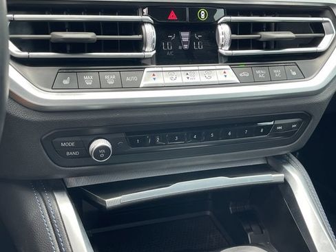 Used 2022 BMW 430i Coupe w/ M Sport Package RWD image 18
