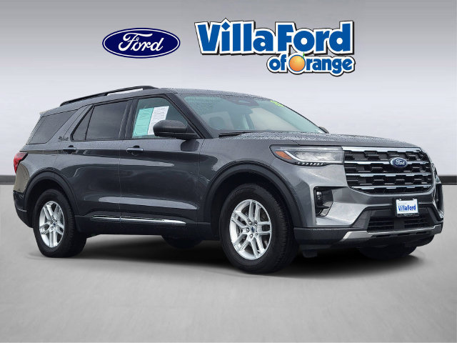 Used 2025 Ford Explorer Active w/ Active Comfort Package RWD image 1