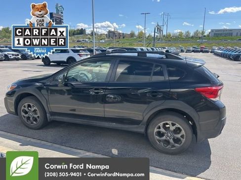Used 2022 Subaru Crosstrek 2.5i Sport w/ Moonroof Package image 9