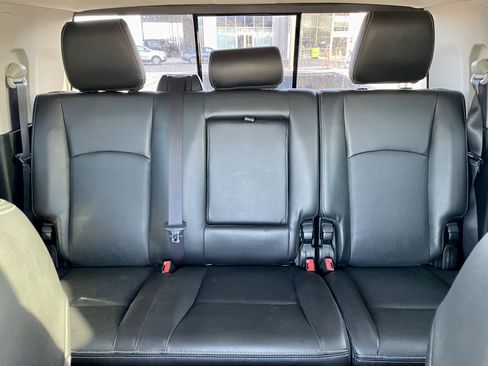 Used 2016 RAM 2500 Laramie w/ Cold Weather Group image 21