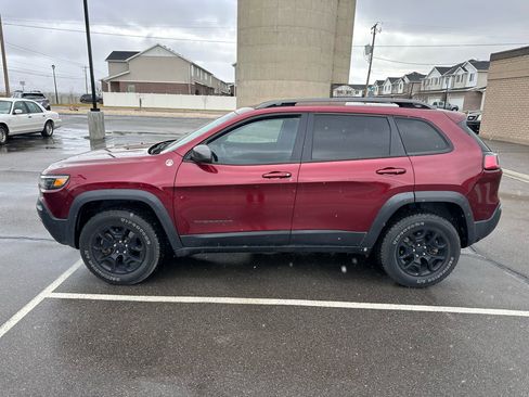 Used 2020 Jeep Cherokee Trailhawk w/ Comfort/Convenience Group image 4