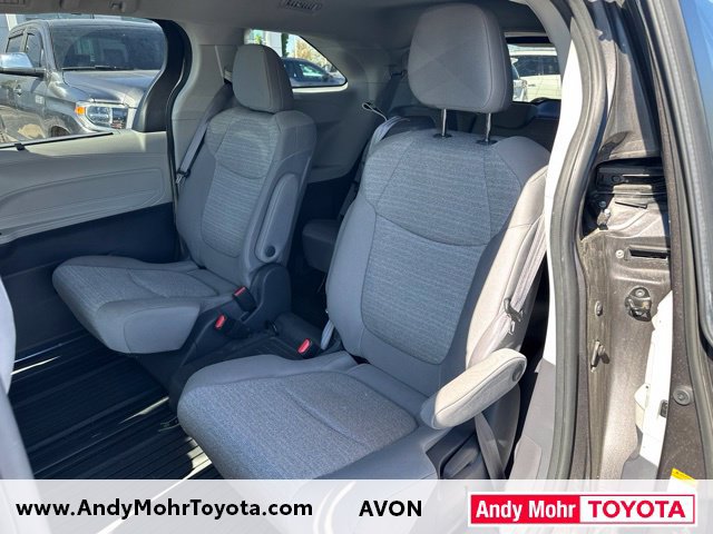 Used 2021 Toyota Sienna LE FWD image 24