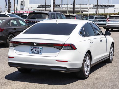 Used 2026 Honda Accord LX image 11