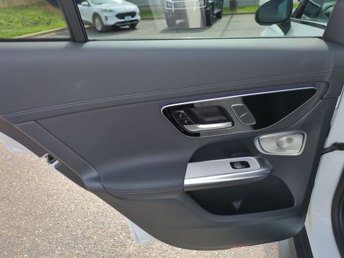 Certified 2026 Mercedes-Benz GLC 300 4MATIC image 29