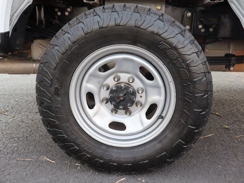 Used 2021 Ford F350 XL w/ Power Equipment Group AWD/4WD image 42