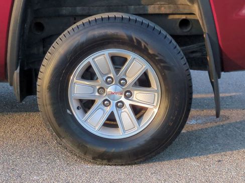 Used 2017 GMC Sierra 1500 SLE image 14