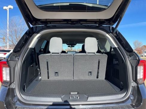 New 2026 Ford Explorer Active w/ Active Comfort Package image 14