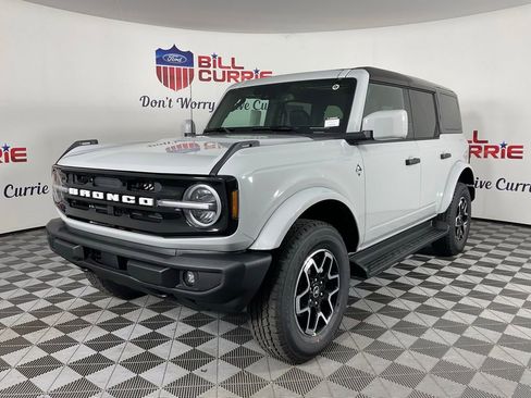 New 2026 Ford Bronco Outer Banks AWD/4WD image 7
