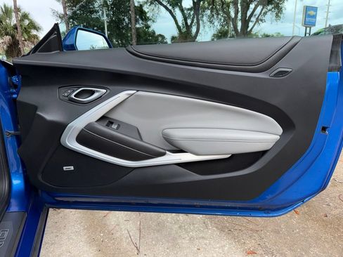 Used 2018 Chevrolet Camaro SS RWD image 24