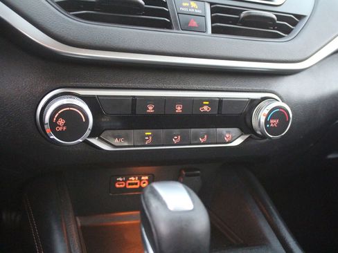 Used 2020 Nissan Altima 2.5 SR image 19