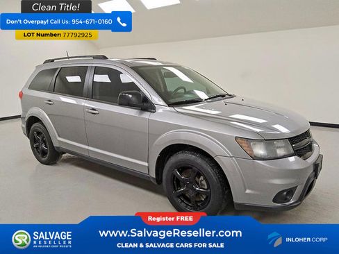 Used 2019 Dodge Journey SE w/ Blacktop Package image 5