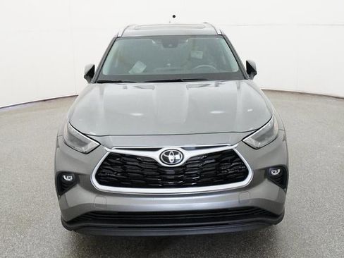 New 2026 Toyota Highlander XLE AWD/4WD image 15