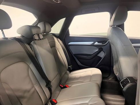 Used 2018 Audi Q3 2.0T Premium image 13