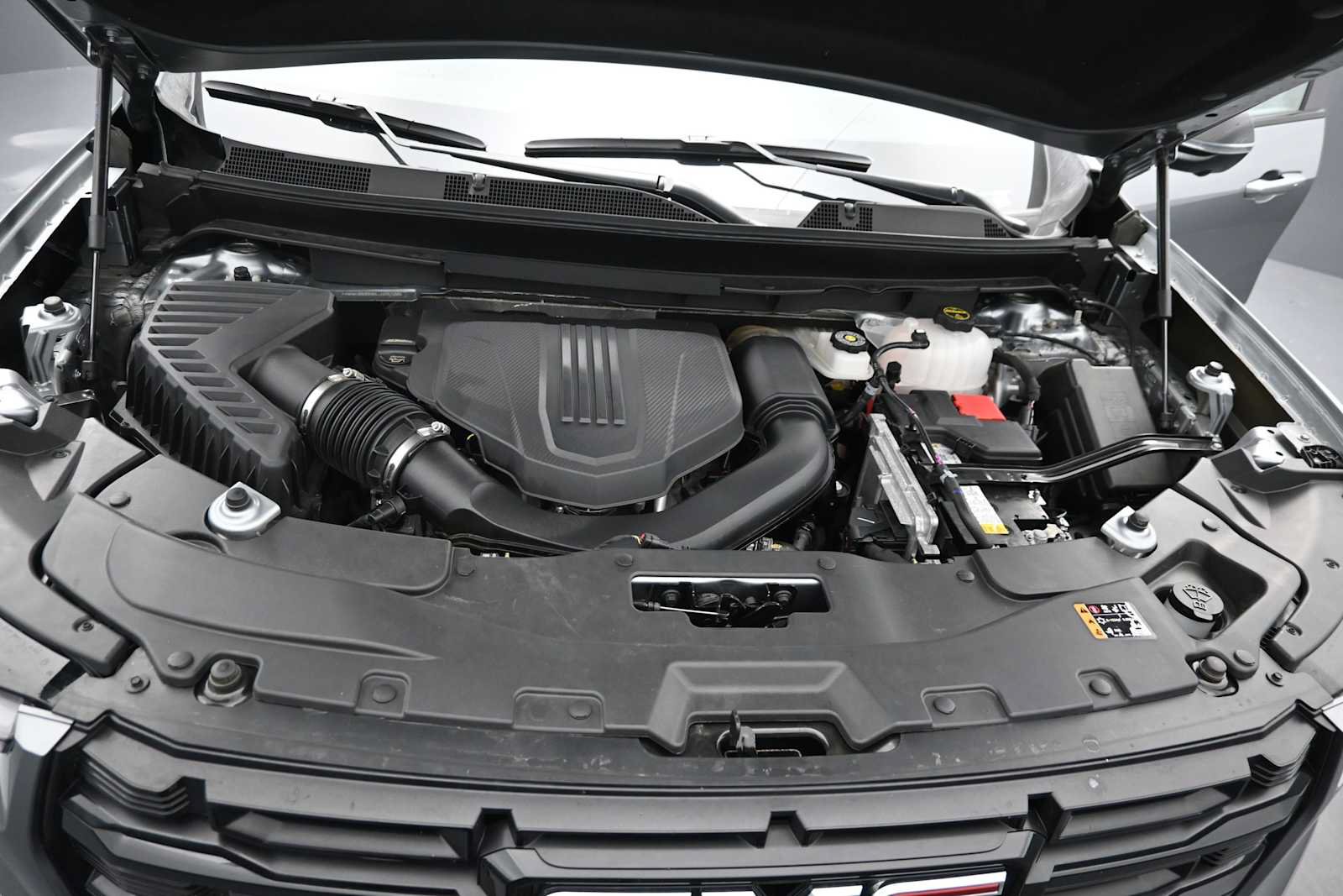 Used 2025 GMC Acadia Elevation w/ Black Edition AWD/4WD image 17