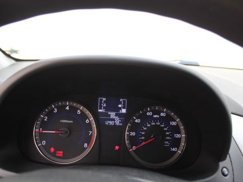 Used 2016 Hyundai Accent SE image 18