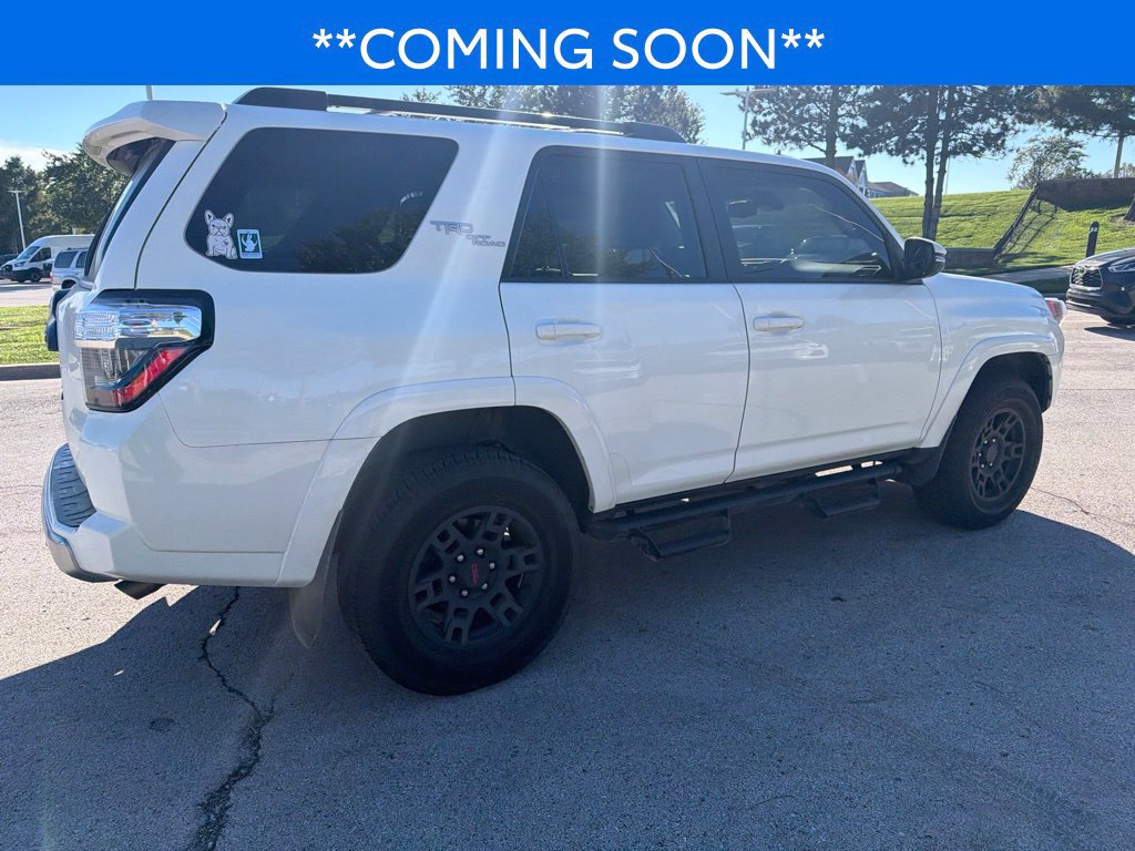 Certified 2024 Toyota 4Runner TRD Off-Road Premium w/ Moonroof Package AWD/4WD image 6