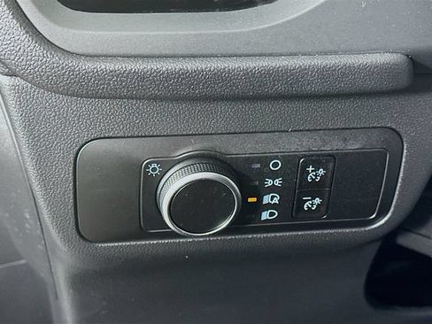Certified 2025 Ford Escape Active w/ Cold Weather Package FWD image 17