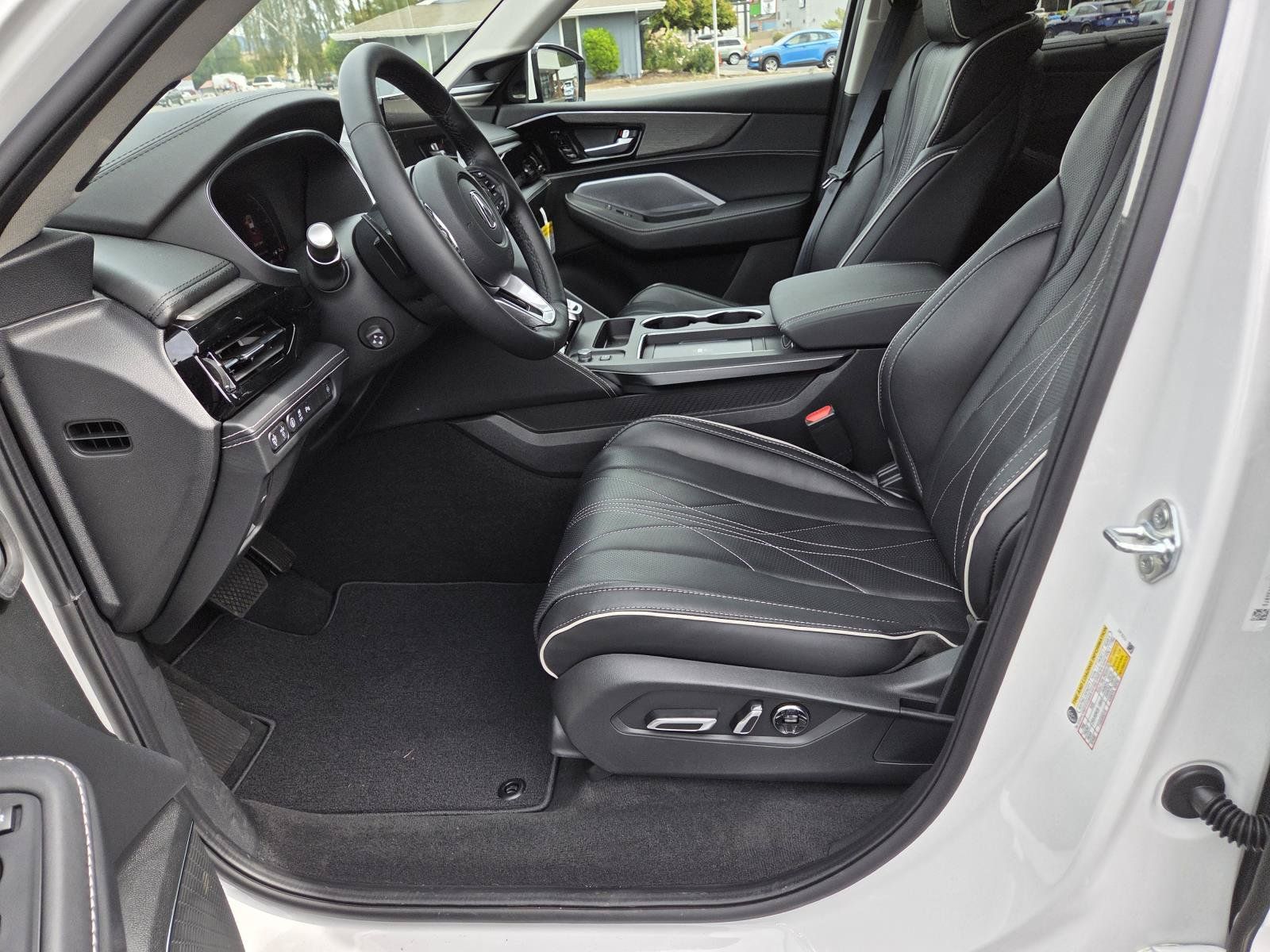 New 2026 Acura MDX w/ Advance Package AWD/4WD image 14