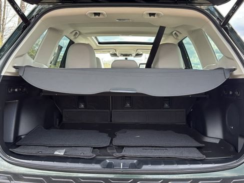 Used 2023 Subaru Forester Limited image 28