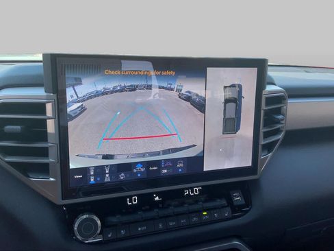 Used 2026 Toyota Tundra Limited AWD/4WD image 27