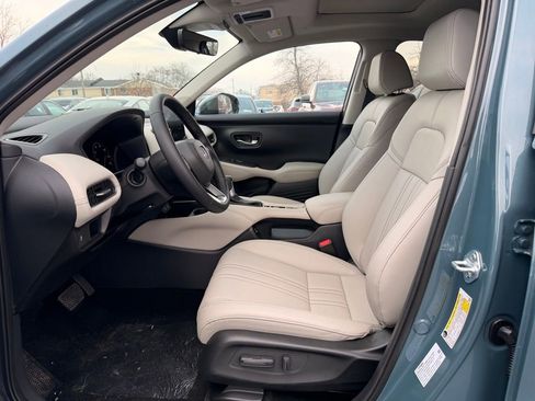 New 2026 Honda HR-V EX-L image 11