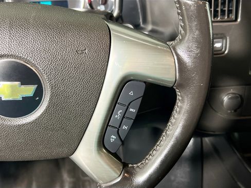 Used 2019 Chevrolet Express 2500 w/ Driver Convenience Package image 19