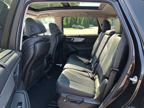 Certified 2024 Acura MDX w/ Technology Package AWD/4WD image 10
