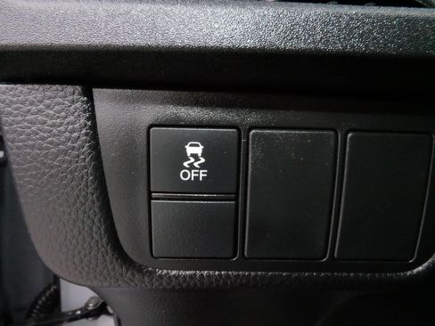 Certified 2025 Honda CR-V EX image 27