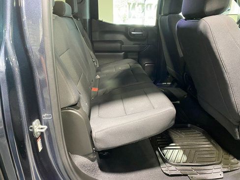 Used 2020 Chevrolet Silverado 1500 Custom w/ Custom Value Package image 16