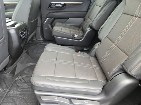 New 2026 Chevrolet Suburban High Country w/ Sun And Tow Package AWD/4WD image 22