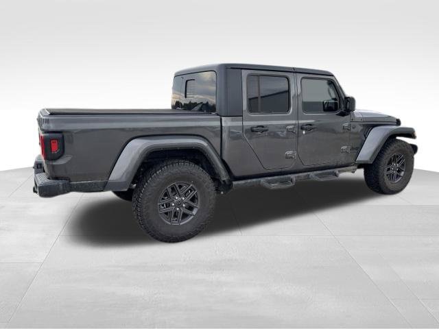 Used 2024 Jeep Gladiator Sport AWD/4WD image 5