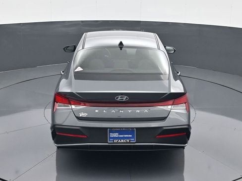 Certified 2024 Hyundai Elantra SE image 18