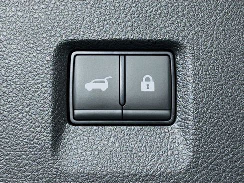 New 2026 INFINITI QX60 Luxe w/ Family Package image 34