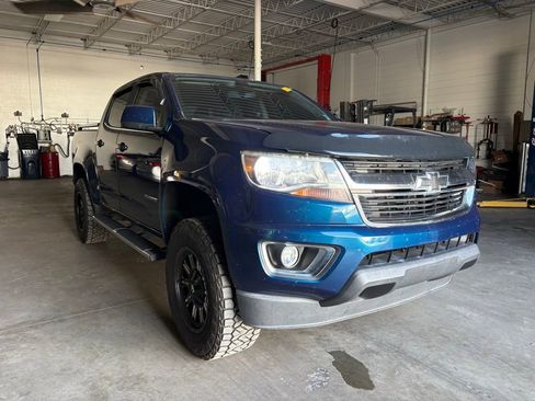 Used 2019 Chevrolet Colorado LT w/ LT Convenience Package RWD image 1