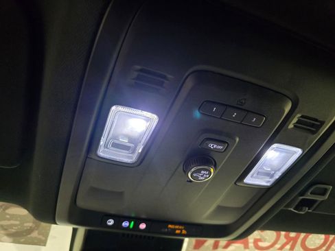 Used 2024 Chevrolet Tahoe LT AWD/4WD image 27